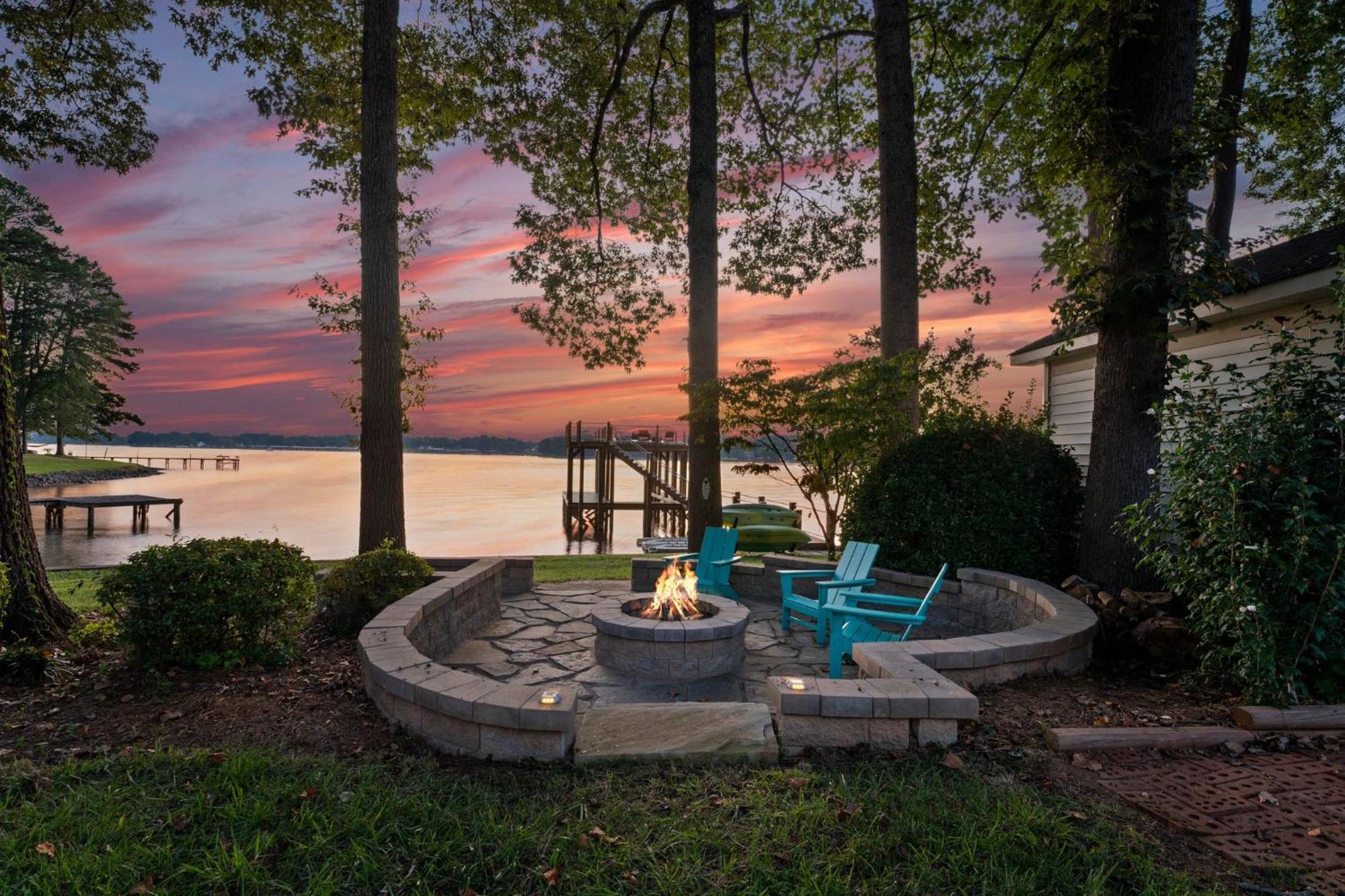 Lakefront Living Mooresville Luaran gambar