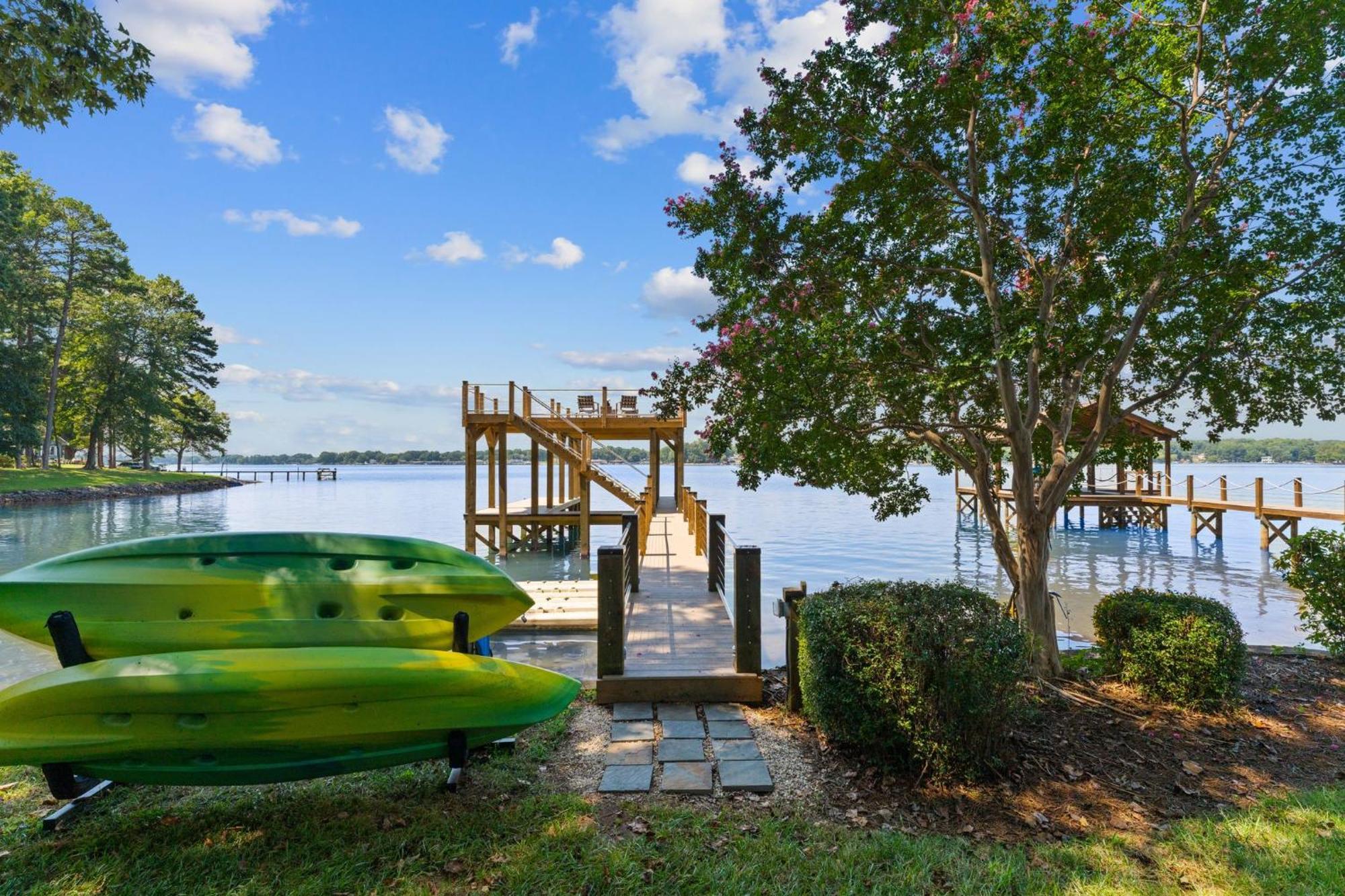 Lakefront Living Mooresville Luaran gambar