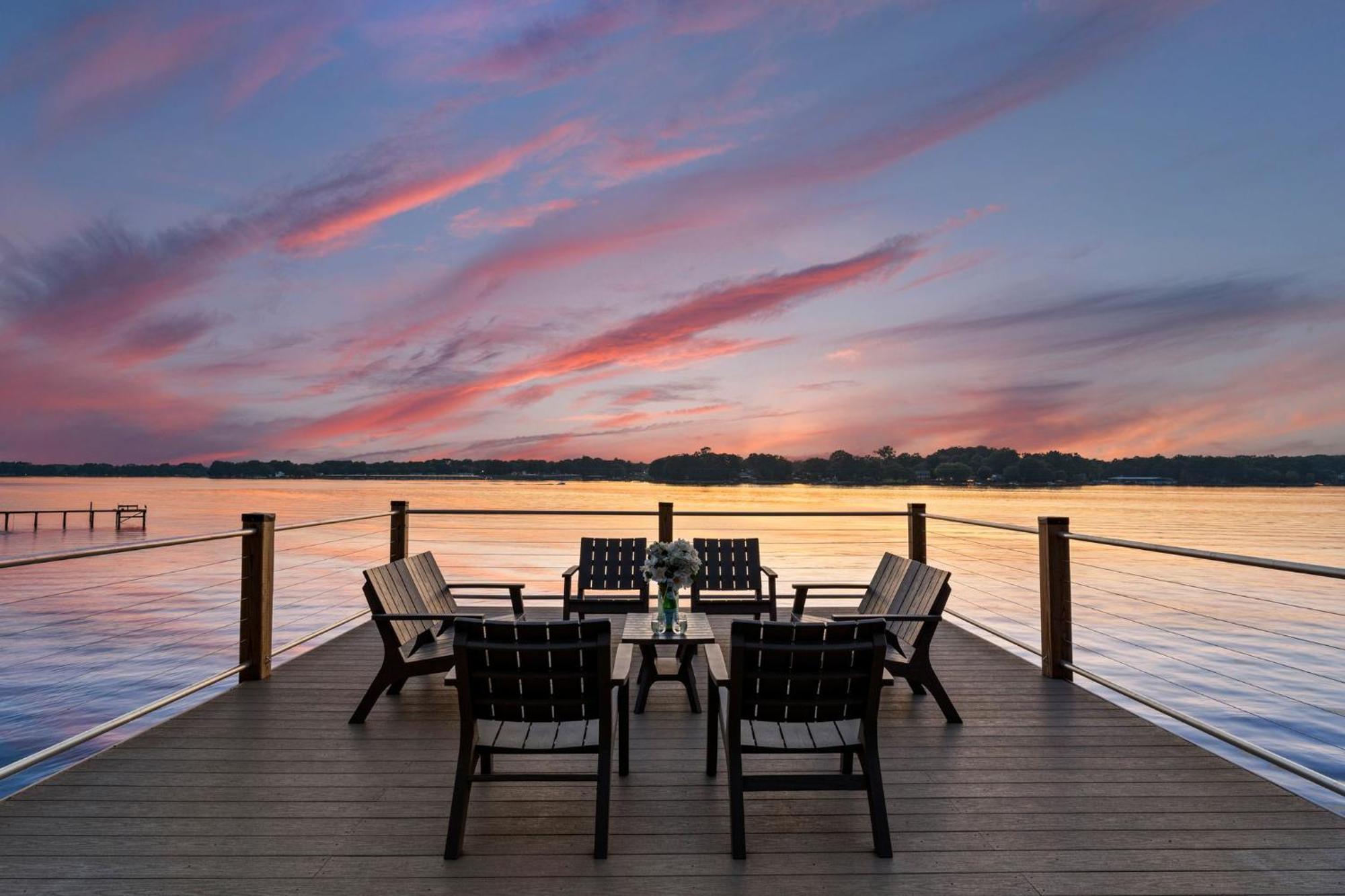 Lakefront Living Mooresville Luaran gambar